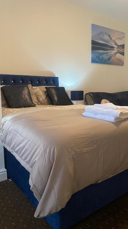 Bv Comfy Studio At Deighton הודרספילד מראה חיצוני תמונה